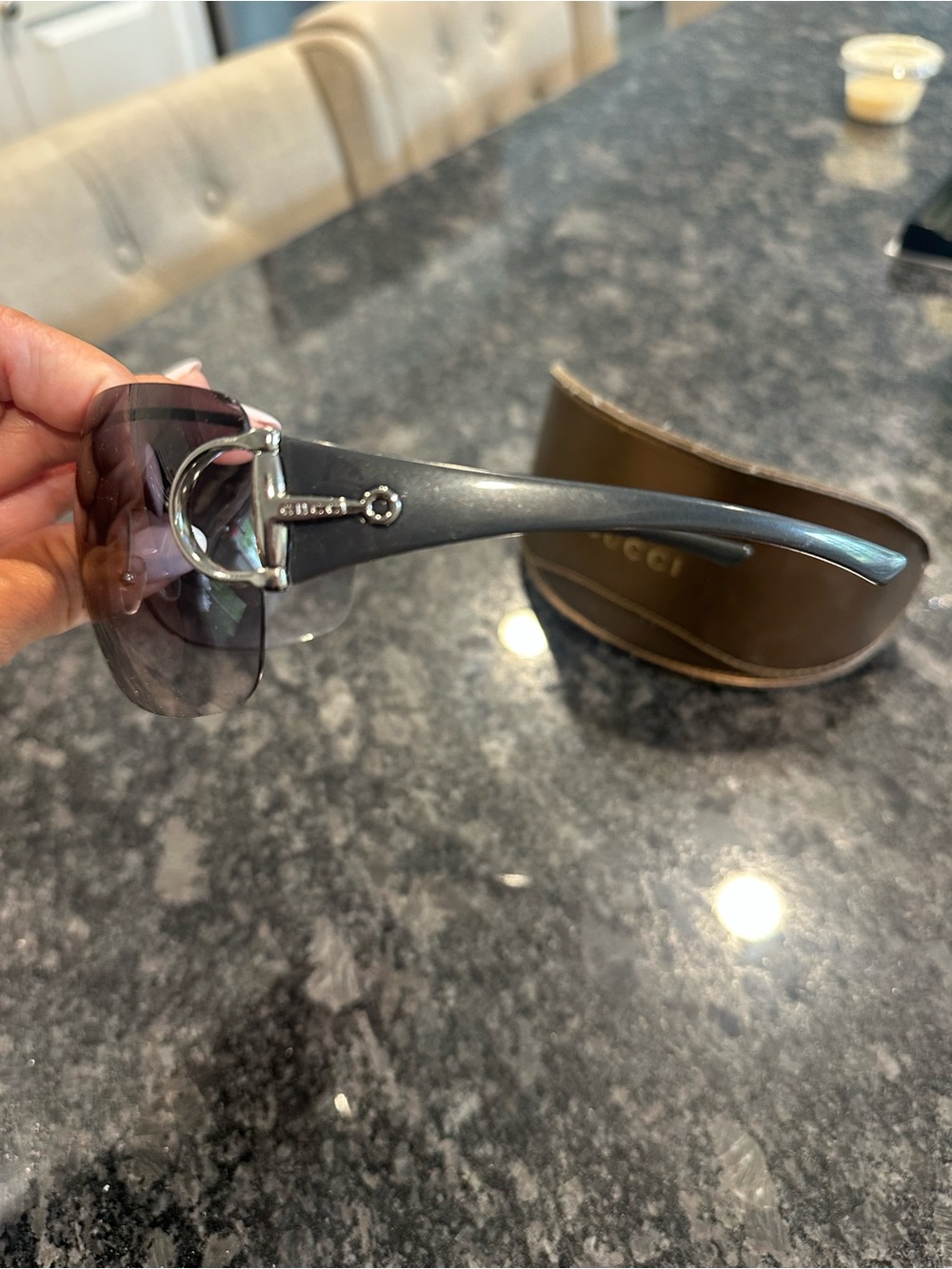 Gucci Shield Sunglasses in Black Gradient - Picture 3 of 9